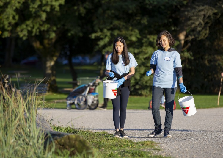 BeachCleanup_3.jpg