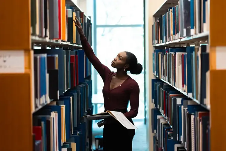 Student in library